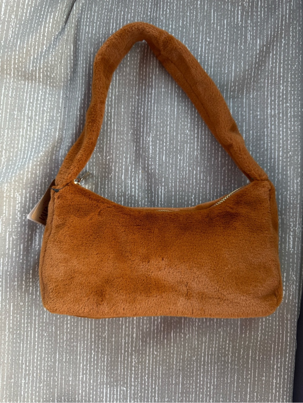 3 AM Small Tan Plush Faux-Fur Shoulder Bag NWT😊😊